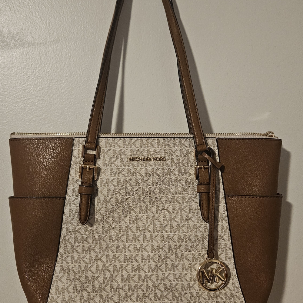 Michael Kors Tan and Cream Signature Tote